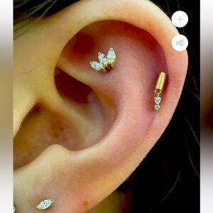 Pupil Hall Mumble Pin Press-Fit End in yellow gold